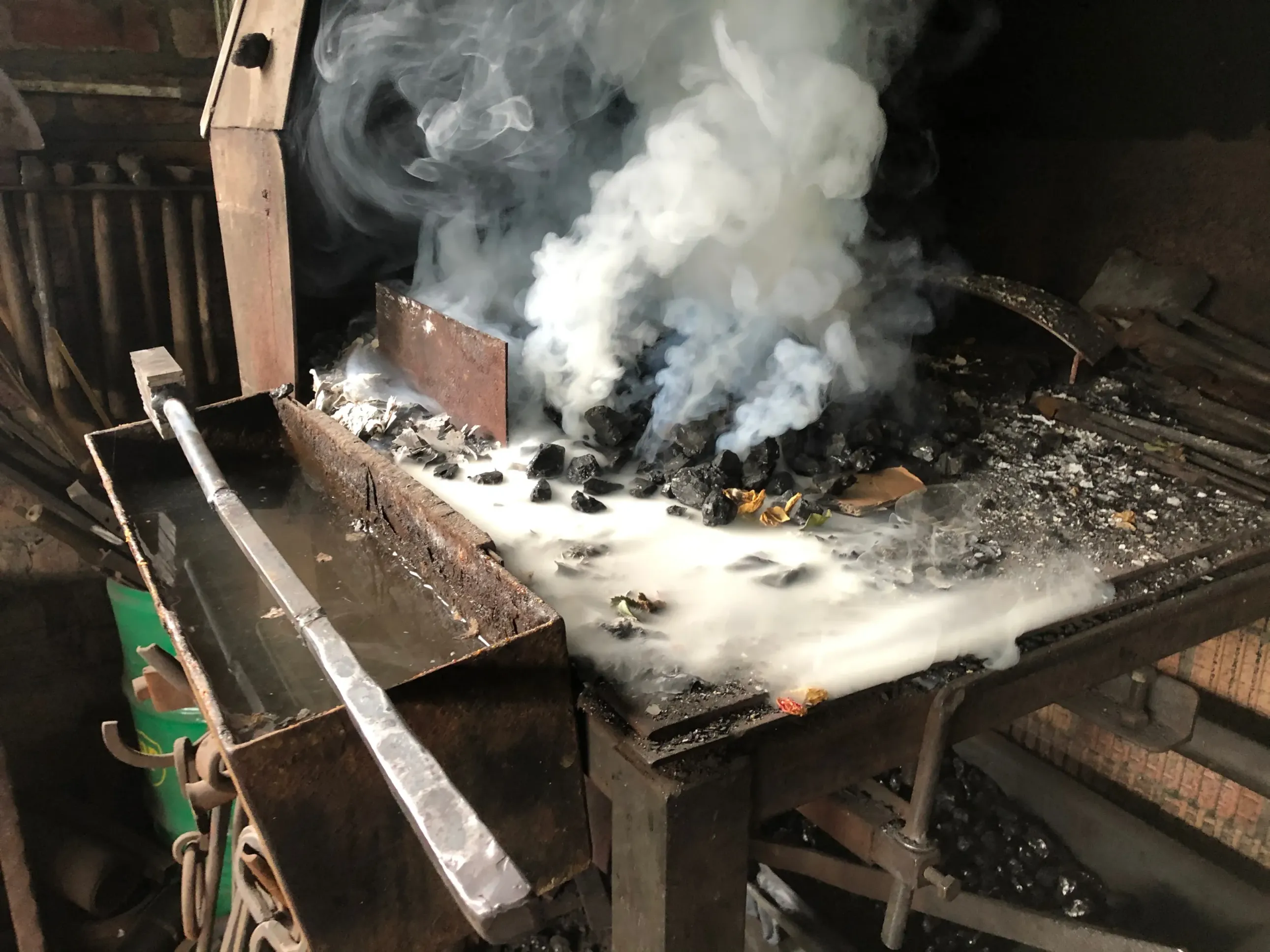 Schmiedekurse bei Damastmesser VG